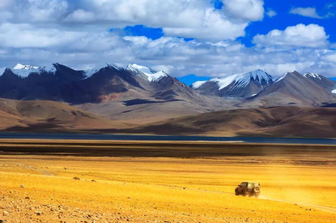 西藏，神秘高原的繁荣兴盛之路